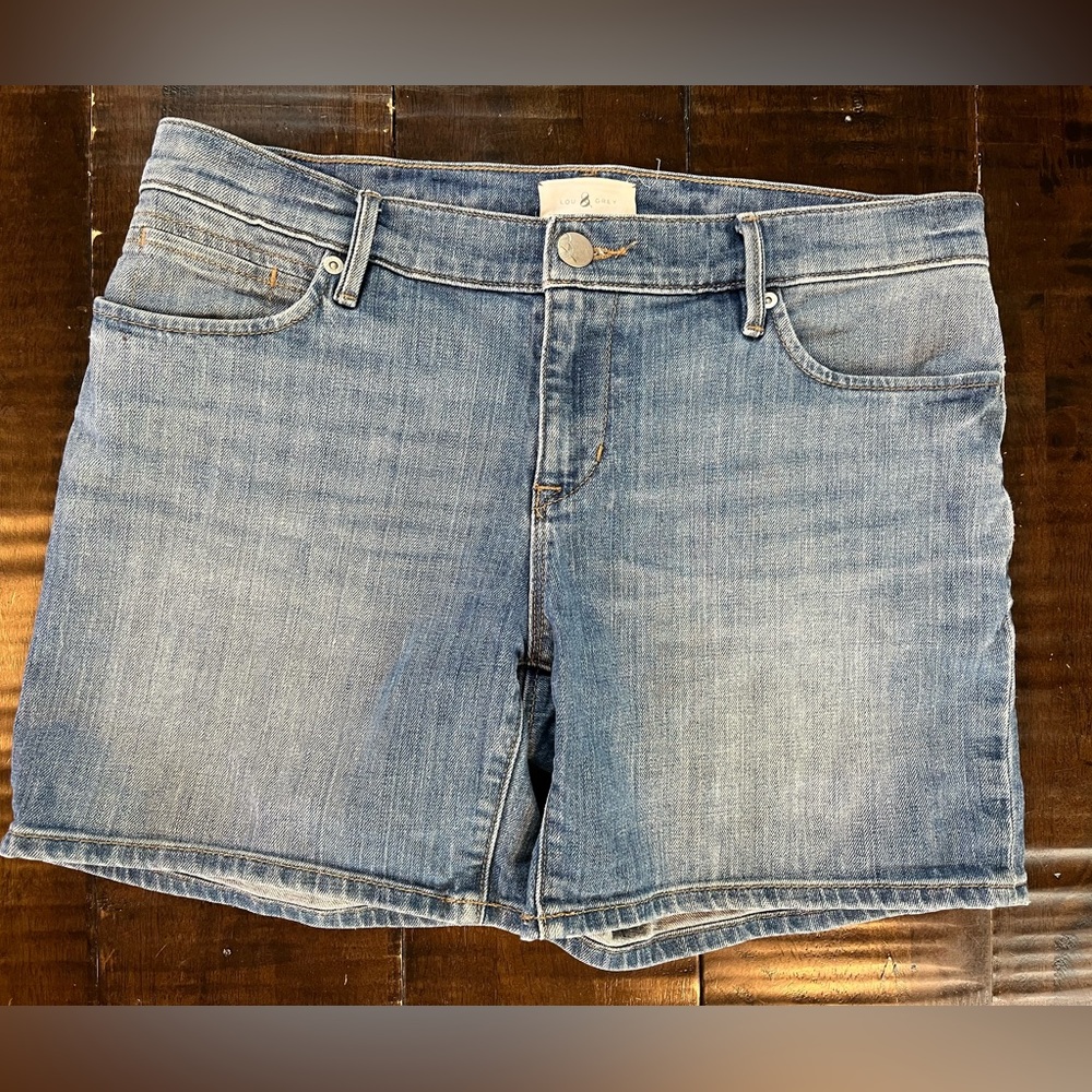 Lou & Grey Slouchy Skinny Shorts
